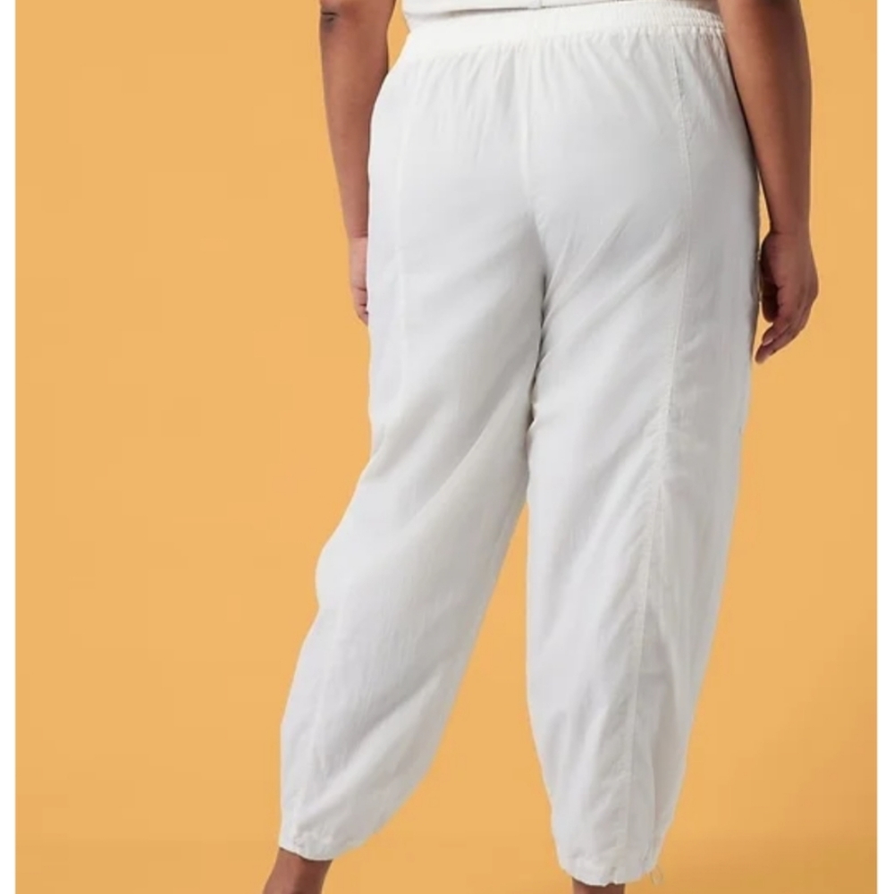 NWT Athleta + Alicia Keys High Waist Utility Pant in Magnolia White - Picture 6 of 11